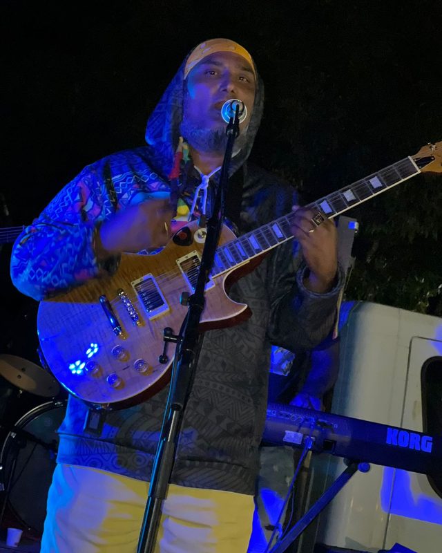 Guitariste et chanteur en duo